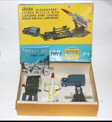 Corgi Gift Set 4 RAF Rocket Age Land Rover/Missile, VGC in Original Box - Image 1 of 4