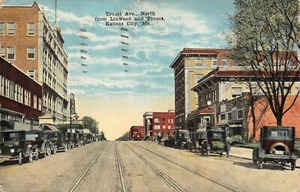 Postal de colección de 1925 Troost Ave. North From Linwood Street Scene Kansas City, MO - Imagen 1 de 2