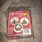New Sealed Fibre Craft Shimmer Stitch Counted Cross Stitch Kit Makes Ornaments