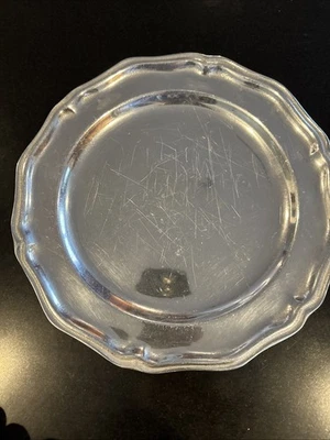 Vintage Wilton Armetale Pewter Dinner Plates 10" Scallop Matte Made in USA - Image 1 of 4