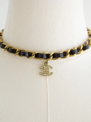 Collar Gargantilla Chanel Vintage S/S1995 Barbie Cadena Oro Negro Cuero CC 95P Foto 1 de 4