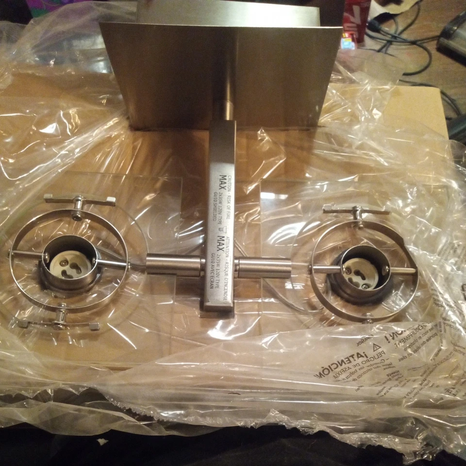 Lámpara de techo IKEA FUGA 2 bombillas * 200.690.03 * NUEVA EN CAJA * Foto 1 de 1