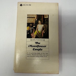 The Moonflower Couple Vintage Paperback Book Avon John Fairchild Novel 1969 - Imagen 1 de 4