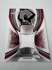 05-06 UD SP Game Used Jersey Luol Deng - Bild 1 von 1