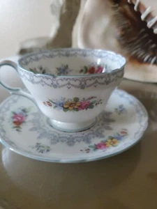 Shelley "Crochet" Blue Henley Cup and Saucer, Engalnd c. 1945 - Picture 1 of 9