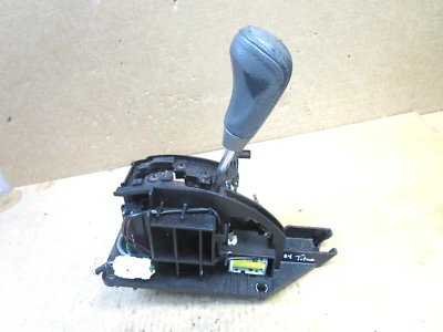 04-07 Nissan Titan transmisión automática palanca de cambios palanca de cambios perilla selectora Foto 1 de 4