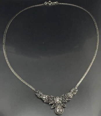 Avon Silver Tone Marcasite Faceted Rhinestone Flower Pendant Necklace 17” - Image 1 of 4