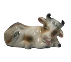 Estatuilla de vaca de porcelana vintage - Imagen 1 de 9