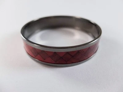 BOTTEGA VENETA Pulsera Brazalete Estampado Intrecciato Rojo y Negro Talla Mediana Foto 1 de 4