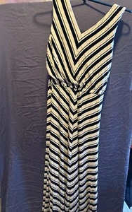Calvin Klein Striped Maxi Dress Size 2 - Picture 1 of 6