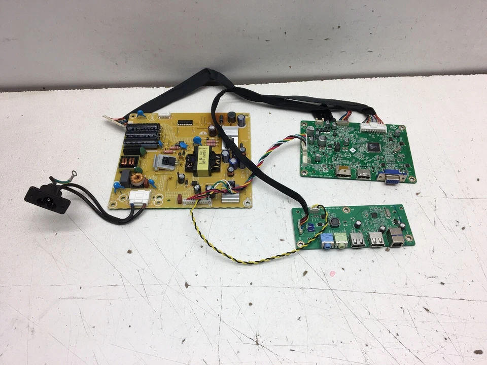 VIEW SONIC VS15882 715G7032-M01-000-004I MAIN BOARD L,715G6816-P02-000-001R - Image 1 of 4