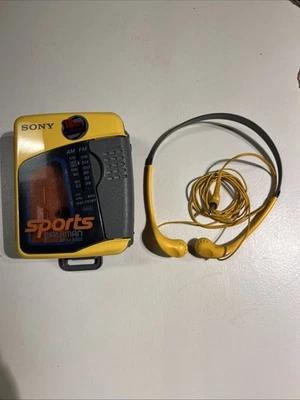 Reproductor de casete radio portátil Walkman deportivo Sony de colección años 90 WM-FS397 Foto 1 de 4