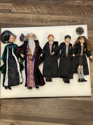 Mattel Harry Potter Wizarding World 5-Piece Doll Set - 5 Figures 10 / 12" Cover