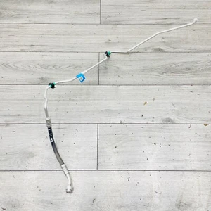 FORD KA+ AIR CON PIPE HOSE J7BB-19A704-DC 1.2 PETROL B2KA 18-20 - Picture 1 of 12