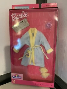 VINTAGE HTF MATTEL 2001 BARBIE FASHION AVE LINGERIE COLLECTION ROBE #50435 - Picture 1 of 2