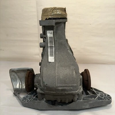 Audi A4 Cabrio Quattro 2008-2016 diferencial trasero eje diferencial portador OEM Foto 1 de 4