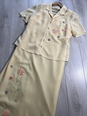Chaqueta y traje de vestir Studio One amarillo claro con lentejuelas bordado floral talla 6 Foto 1 de 4