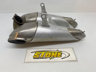 Silenciador de escape 574.1.331.2A B Ducati 1199 Panigale R S 2013-2014 OEM Foto 1 de 4