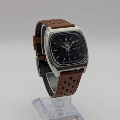 Reloj automático vintage Seiko 5 Sports 6309-603A 1979 esfera TV - correa de rally tostada Foto 1 de 4
