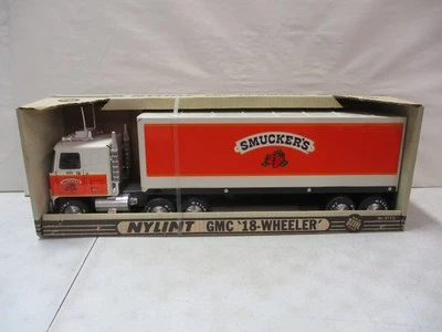 Nylint Smuckers GMC 18 Wheeler - Image 1 of 2