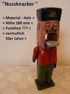 " Nussknacker - nostalgisch " Hartholz um 1950 - Bild 1 von 3
