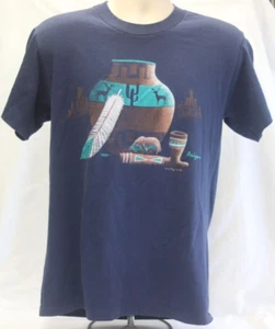 T-Shirt Arizona Navajo Keramik Feder Kunst Keramik Ton Einzelstich Vintage L 42-44 - Bild 1 von 4