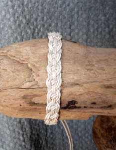 Pulsera Amistad Algodón Trenzado Blanco Ajustable N6 - Imagen 1 de 3