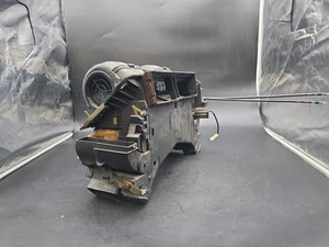 BMW E24 HIGH LINE HEATER CORE BOX HVAC UNIT 635CSI 633CSI M6 LP-967 - Picture 1 of 8