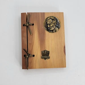 Gettysburg wood cover mini monument info card book w/ Lincoln medallion vintage - Picture 1 of 12