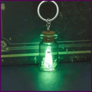 Llavero Fantasma Luminoso Halloween Pequeño Brillo Botella a la Deriva Adoptar Llavero Fantasma - Imagen 1 de 24