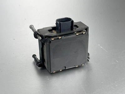 2017-2019 Honda CR-V Adaptive Cruise Control Radar Sensor OEM 36801-TLA-A04 - Image 1 of 4