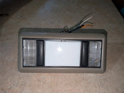 GMC Sierra 1996 domo gris claro Chevy Silverado 1997 Tahoe Suburban 1998 OEM  Foto 1 de 2