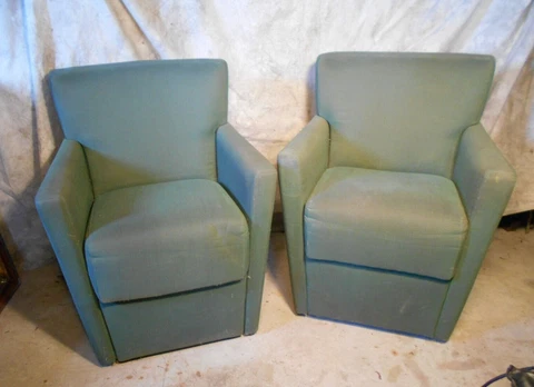 A STYLISH PAIR OF VERY ART DECO CLUB CHAIRS Cover