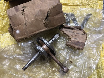 Honda Cub C100 C105 C105T CA100 CA105T Crankshaft Assy NOS TOSHIN 13000-001-070 Foto 1 de 4