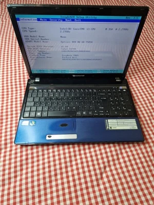 Packard Bell New90 i3-M350 2.27GHz 15.6" 2 Gb Ram No Hdd Power On Tested Only - Image 1 of 4