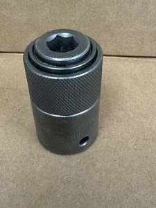 USA Apex Quick Release Adapter Chuck 7/16” Hex x 5/8” Square Drive - Picture 1 of 4