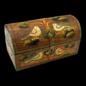 Handmade & Painted Vintage FOLK ART Hardwood Domed Box, Birds, Hinged Lid,  10” - Picture 1 of 9