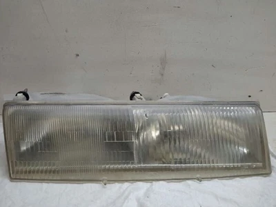 Passenger Right Headlight Fits 92-94 GRAND MARQUIS 702157 - Image 1 of 2
