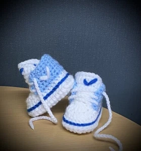 Crochet baby shoes Handmade crochet wool baby trainers booties sneakers slippers - Picture 1 of 1