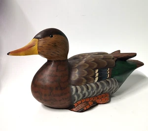 Señuelo de pato de 12" de largo de madera tallada pintado a mano firmado de colección - Imagen 1 de 11
