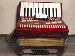 Hohner Studiosa Akkordeon 3 Register 40 Bässe - Bild 1 von 6