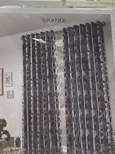 curtains - Picture 1 of 2