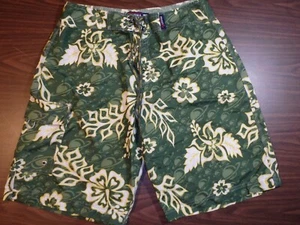 Verona Men's Board Shorts - Size M - Green/Yellow Floral Pattern - 0138 - Picture 1 of 3