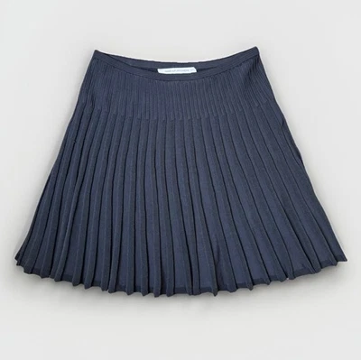 Falda plisada negra Diane Von Furstenberg DVF talla mediana acanalada elástica Foto 1 de 4