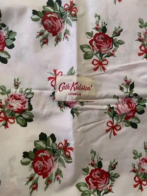 NEW Cath Kidston King Sheet Set 4pc ROSES & BOWS Cottage Core Floral Cotton Pink - Image 1 of 4
