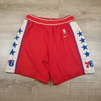 VINTAGE Nike Philadelphia 76ers Shorts Mens Size Large Red NBA Basketball - Image 1 of 4