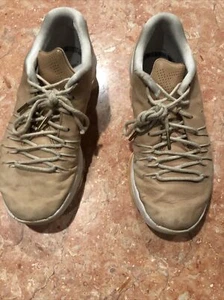 Men's Nike zoom beige leather sneakers size  9 1/2 - Picture 1 of 8