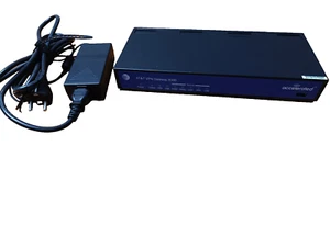 AT&T VPN gateway 8300 accelerated SIM USB WAN 1 WAN2 2xPOE et 6 LAN 500128-11 - Photo 1/9