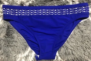 NEW! Bleu Rod Beattie Blue & White Bikini Bottoms Size 4 - Picture 1 of 4