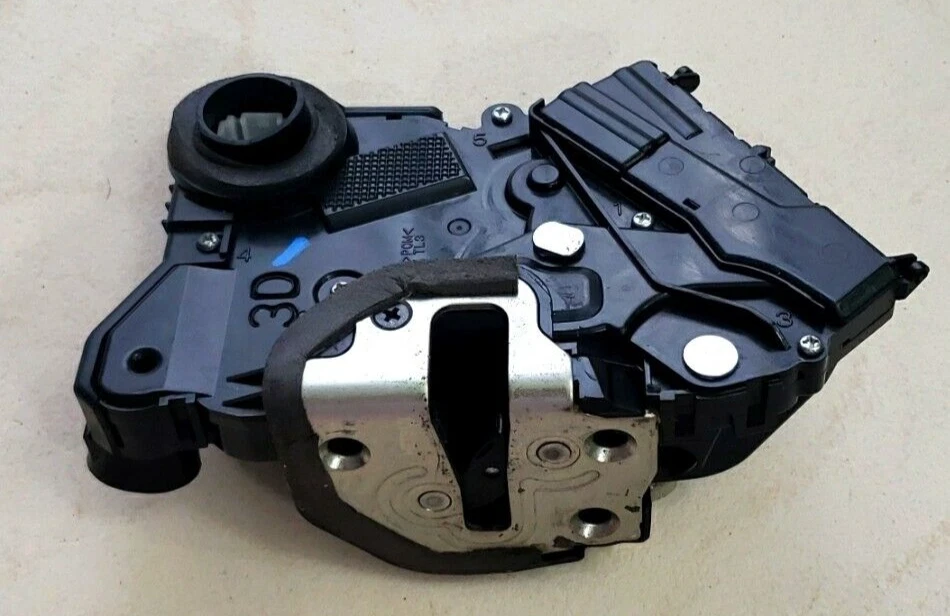 GARANTIA VITALÍCIA - 2007 a 2014 OEM Toyota Yaris atuador de trava de porta FRENTE ESQUERDA - Imagem 1 de 4